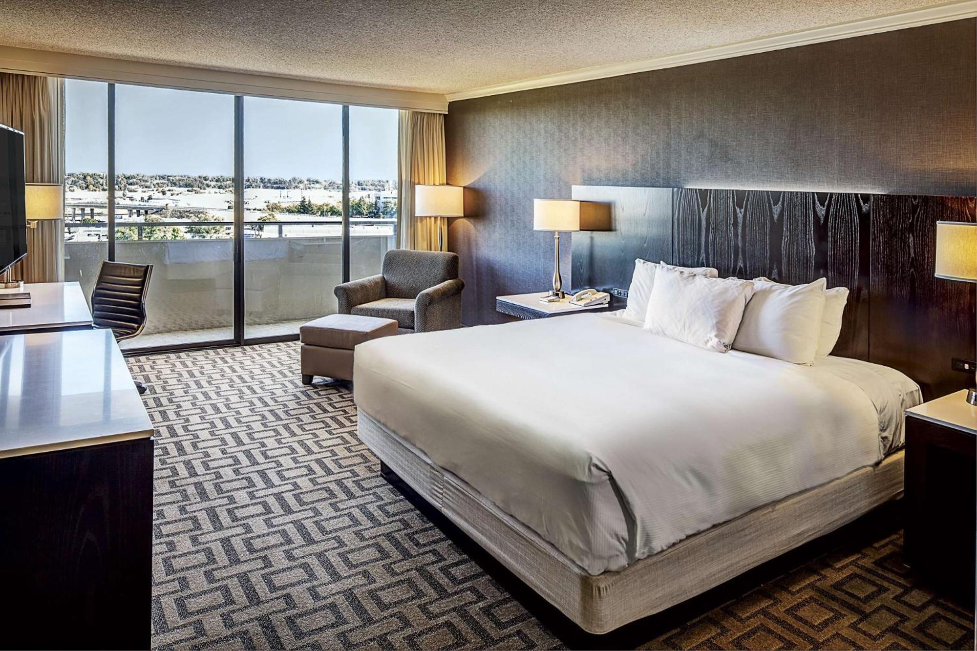 Hilton Sacramento Arden West Exterior foto