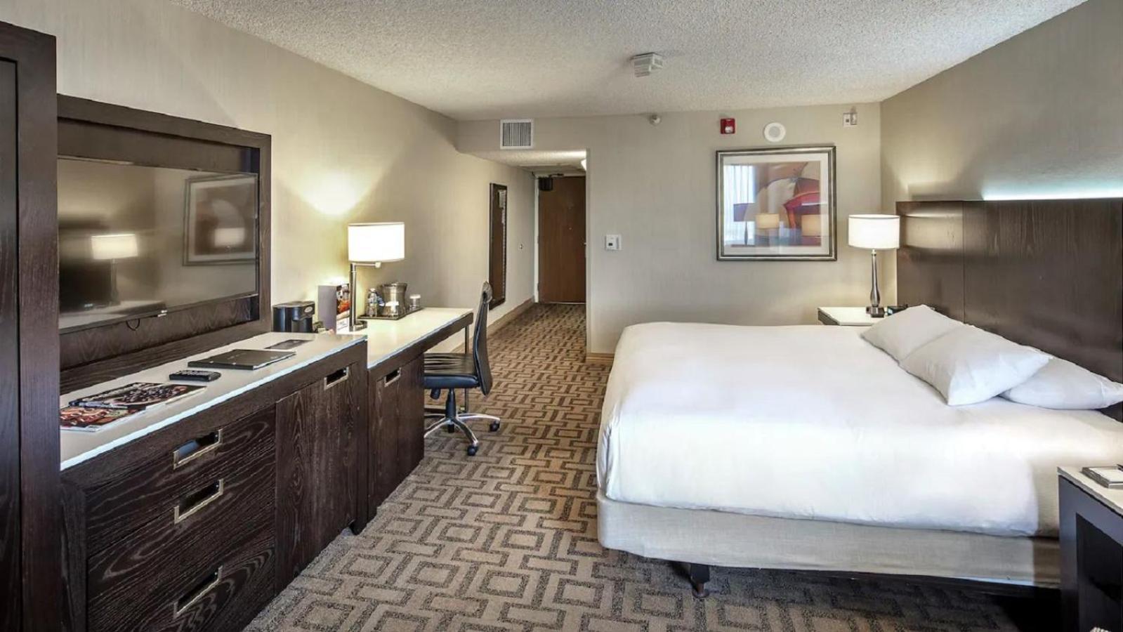 Hilton Sacramento Arden West Exterior foto