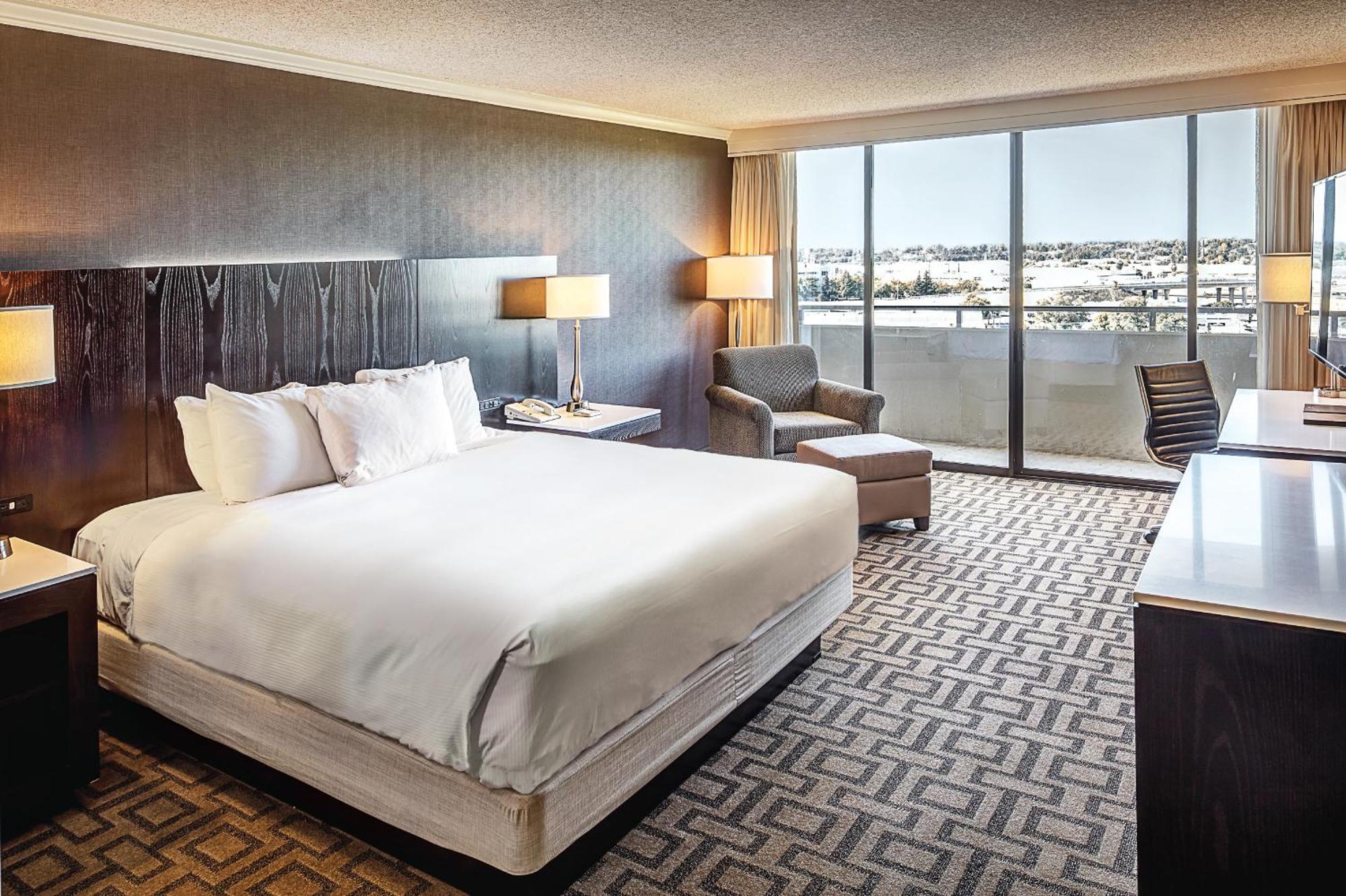 Hilton Sacramento Arden West Exterior foto