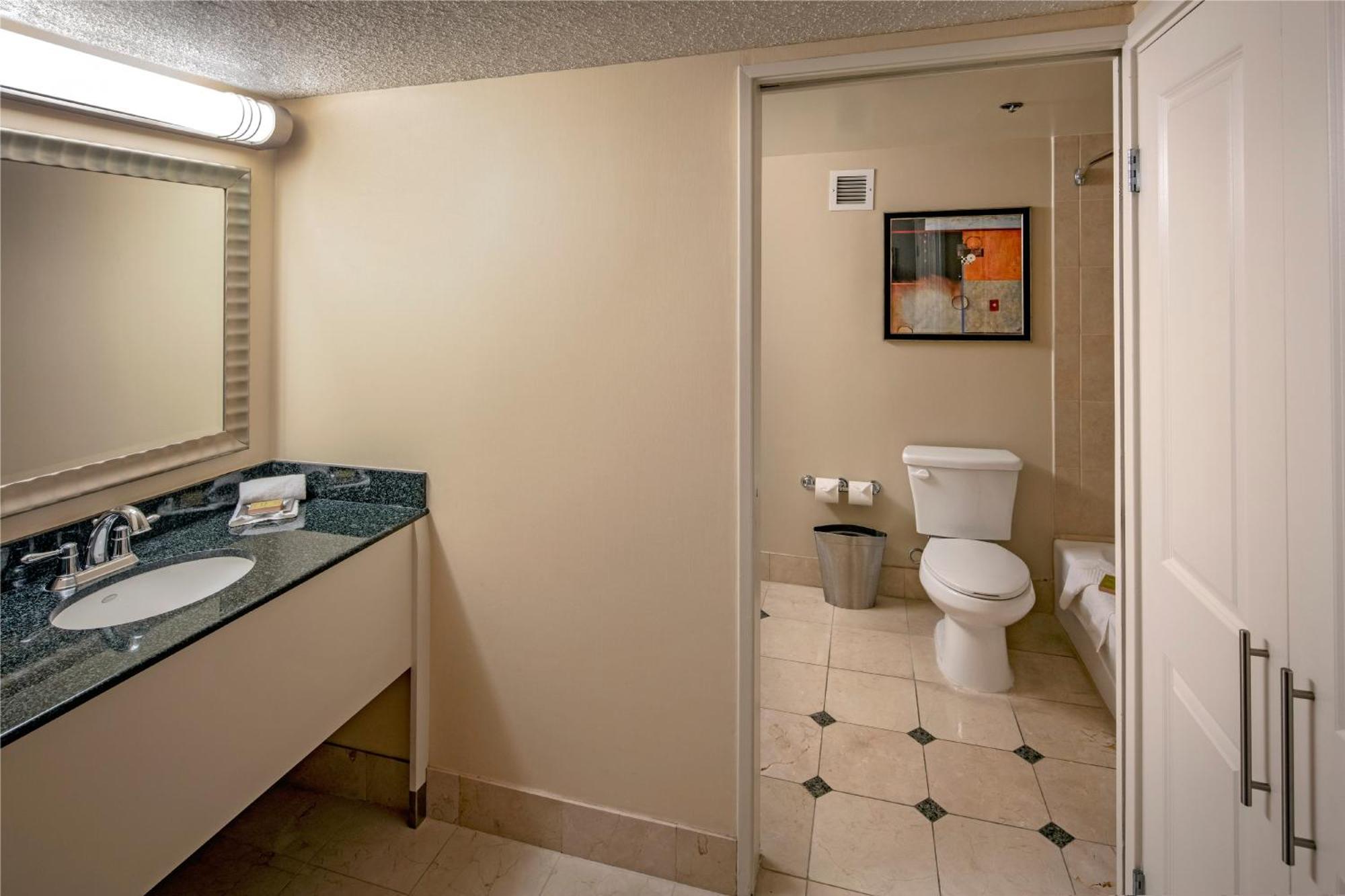 Hilton Sacramento Arden West Exterior foto